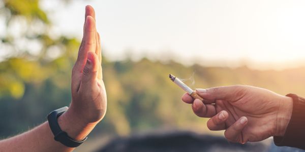 DolorsStress-auriculotherapie-chromotherapie-hypnose-arret-tabac-toulon-la-garde