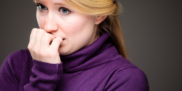 DolorsStress-auriculotherapie-chromotherapie-hypnose-energetique-stress-anxiete-toulon-la-garde